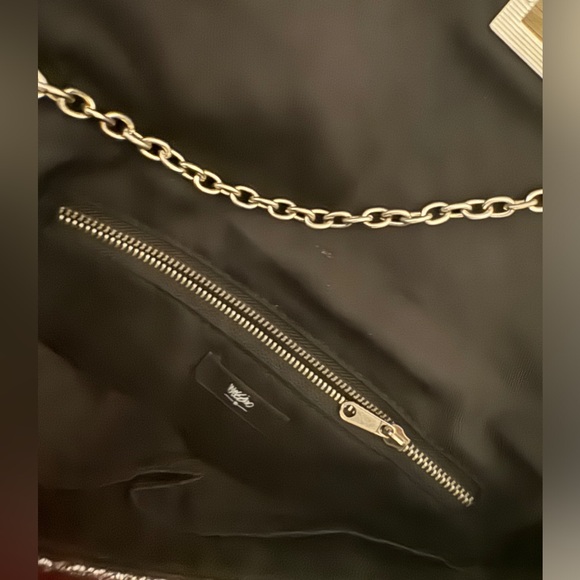 Black and silver metallic clutch or shoulder bag - Picture 4 of 4